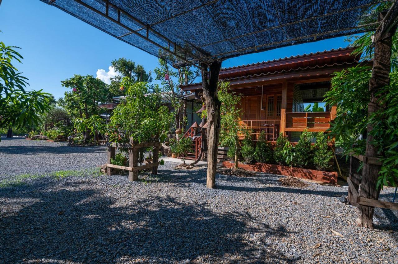 Suk Sabai Homestay スコタイ エクステリア 写真